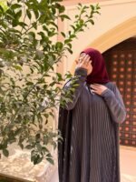 ⁦🌸 عباية ملونة أنيقة – إشراقة تناسب كل يوم⁩ - الصورة ⁦3⁩