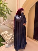 🌸 عباية ملونة أنيقة – إشراقة تناسب كل يوم