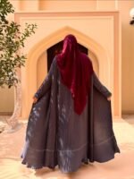 ⁦🌸 عباية ملونة أنيقة – إشراقة تناسب كل يوم⁩ - الصورة ⁦2⁩